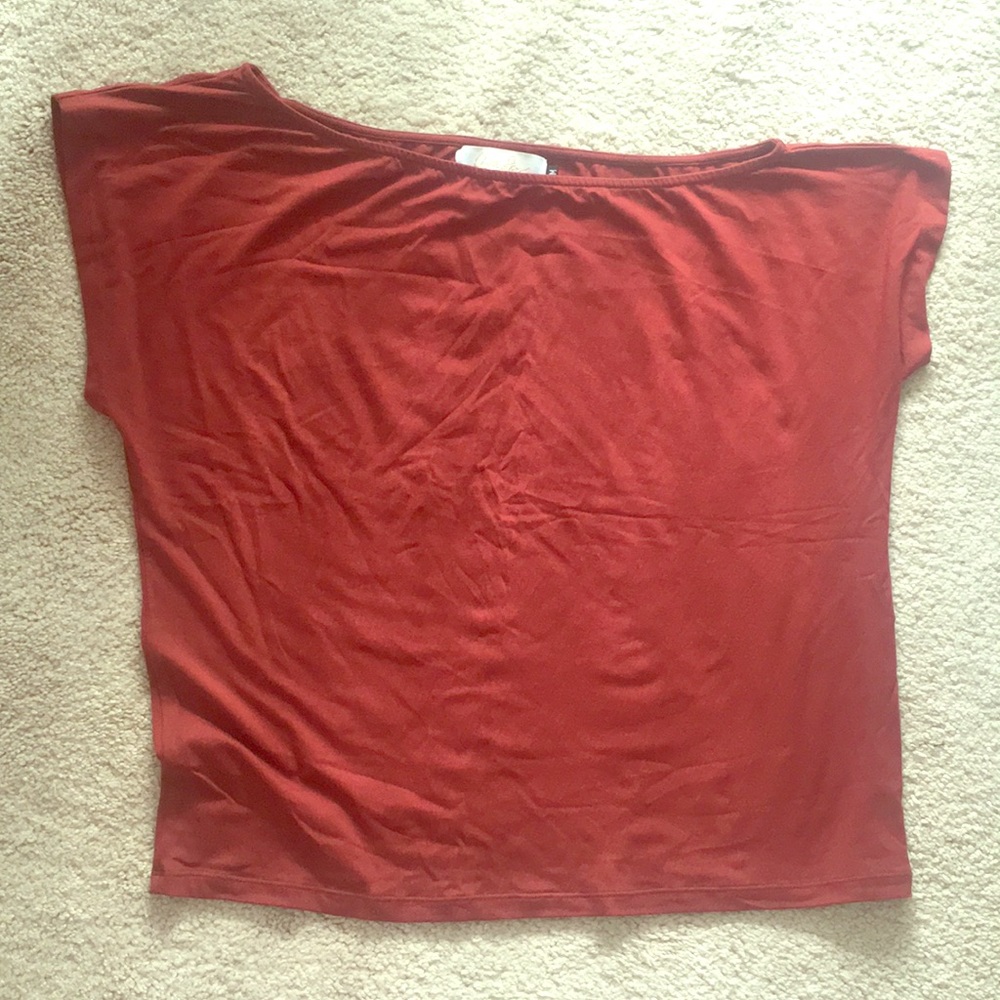 💖NWOT💖 Top Shanti - Cayenne